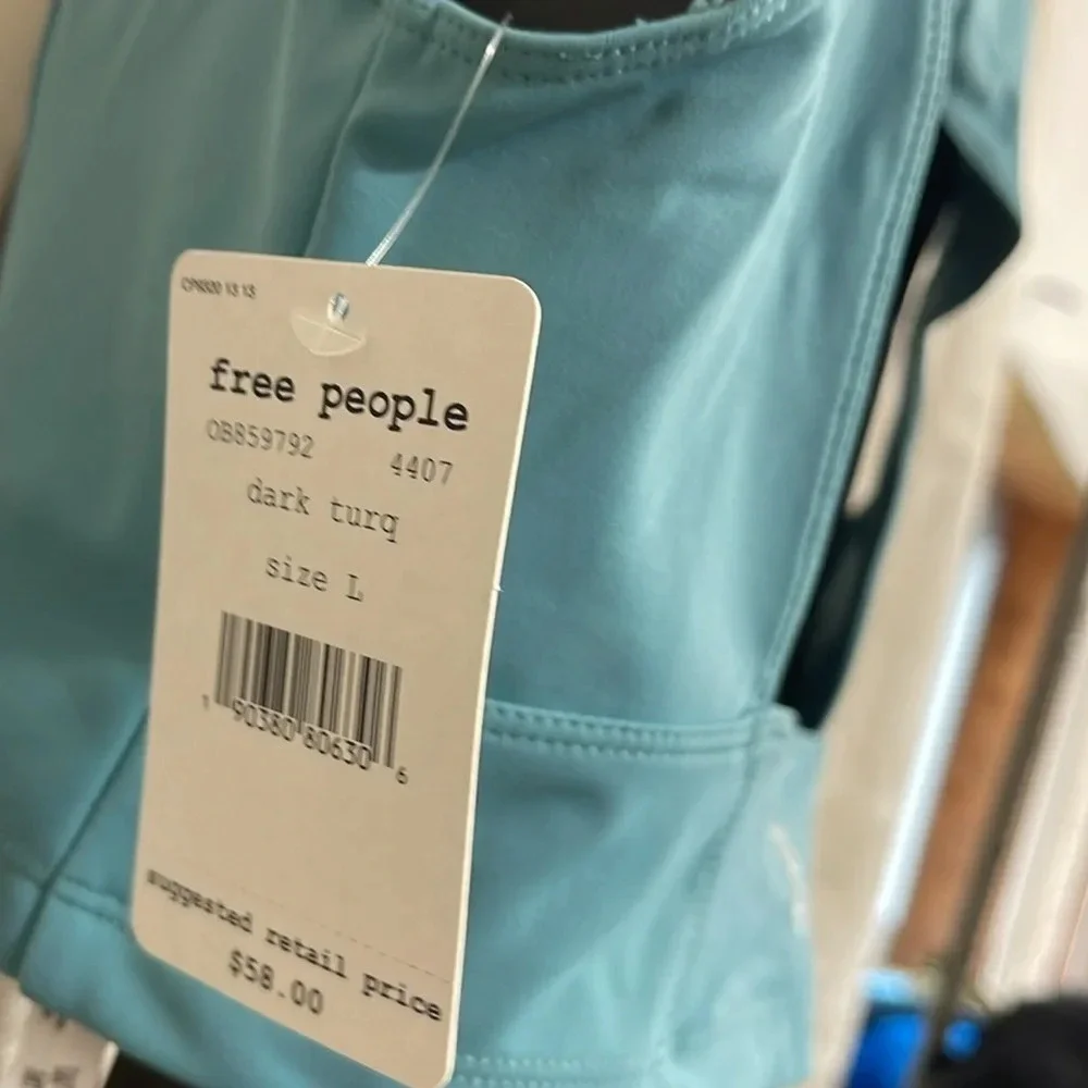 Free people crop top NWT large